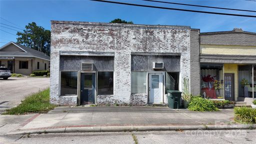 320 Dearborn Street