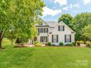 1605 Ambergate Drive sold home in Waxhaw, SC
