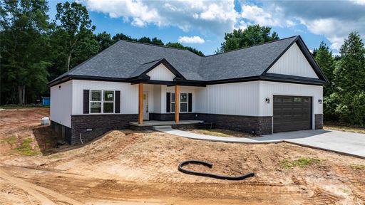 2333 Ellen Street sold home in Janettes Way, Granite Falls, NC