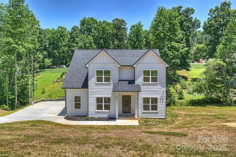 164 Meadow Glen Drive