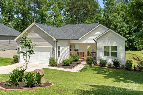 7516 O Hara Street sold home in Norman Park, Huntersville, NC