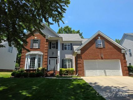 10607 Old Bridge Lane sold home in The Villages Of Leacroft, Charlotte, NC