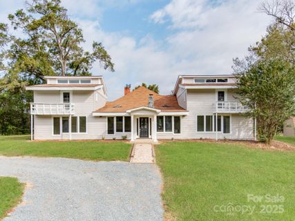 3607 Austin Road