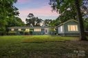 8139 Cedarbrook Drive sold home in Charlotte, SC