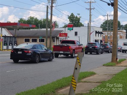 00 W 1st Street