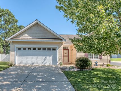 15739 Circlegreen Drive sold home in Hamilton Green, Charlotte, NC