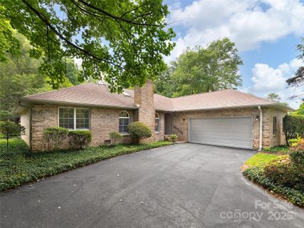 189 Cove Loop Road