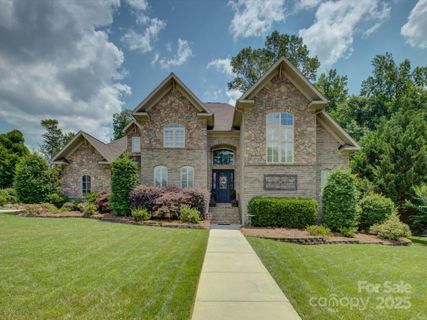 213 Cowboys Circle