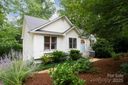 106 Goldfinch Lane sold home in Asheville, SC