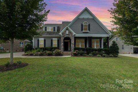 1320 Torrens Drive sold home in Adelaide Estates, Wesley Chapel, NC