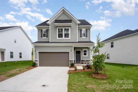 1205 Cathey Road pending home in Sadler Village, Charlotte, NC