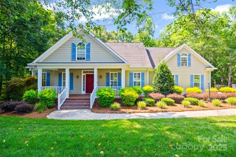126 Friendfield Drive sold home in Friendfield, Fort Mill, SC