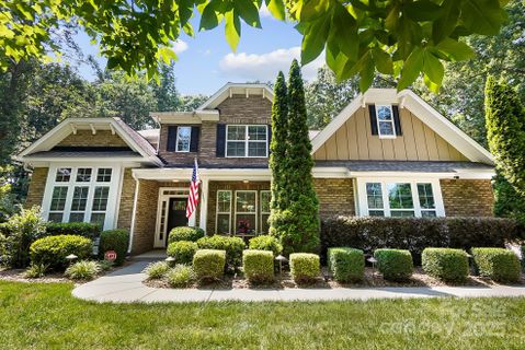 7327 Snowbird Court sold home in Red Oak Estates, Mint Hill, NC