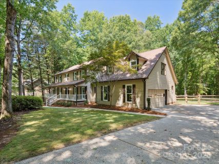 3701 Bounty Court sold home in Providence Woods, Matthews, NC