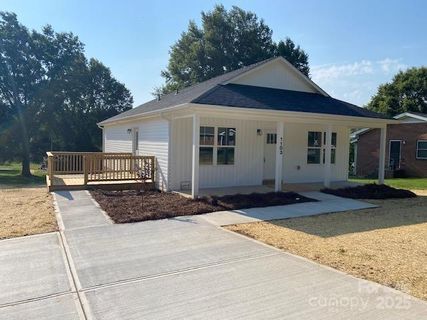 1103 Adams Street sold home in The Statesville Redevelopment Commission, Statesville, NC