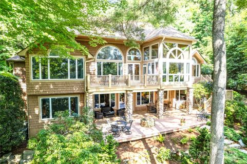 201 Didrikson Way