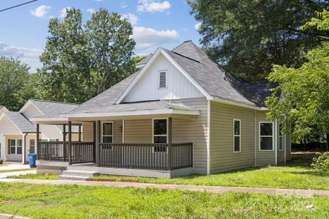 1108 4th Street sold home in The Statesville Redevelopment Commission, Statesville, NC