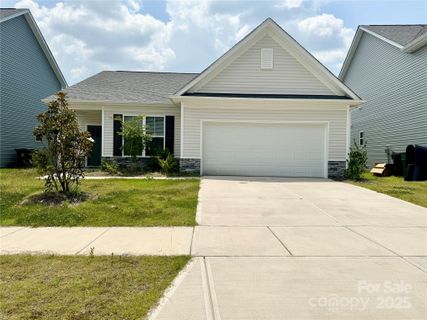 211 Surrey Oak Lane sold home in Surrey Woods, Charlotte, NC