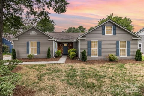 5234 Bellflower Lane sold home in Cheverton, Charlotte, NC