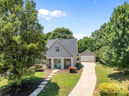 8225 Ballymore Court