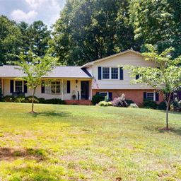 1112 Martha Drive