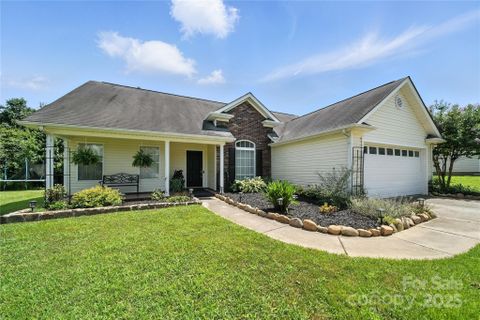 2701 Parkwest Drive sold home in Parkwest, Albemarle, NC