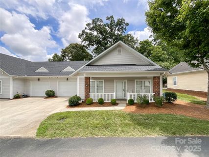 2327 Granville Place sold home in Village Of Woodridge, Monroe, NC