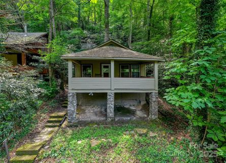 328 Texas Road sold home in Mountain Retreat, Montreat, NC