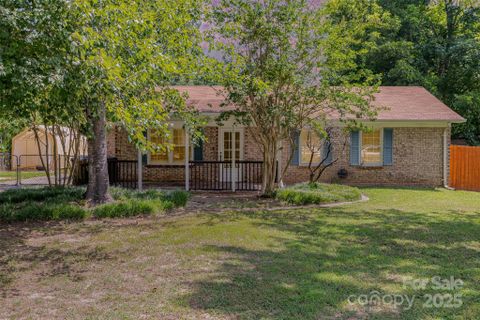 7902 Teakwood Road sold home in Hemby Acres, Indian Trail, NC