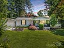 1040 Mountain View Street sold home in Hendersonville, SC
