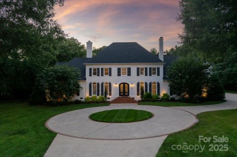 533 Valley Run Drive sold home in Walden At Providence, Waxhaw, NC