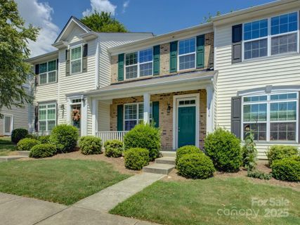 1916 Aston Mill Place sold home in The Mews At Laurel Valley, Charlotte, NC
