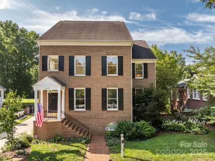 1415 Myers Park Drive