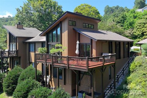 141 Country Ridge Road sold home in Country Ridge, Hendersonville, NC