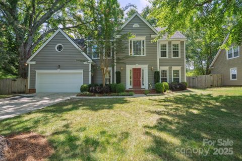 2729 Edgebrook Circle sold home in Brightmoor, Matthews, NC