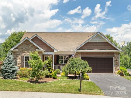 31 Headwater Drive