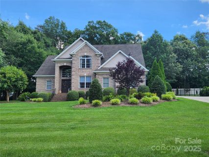 704 6th Avenue sold home in Lecho Park IV, Conover, NC