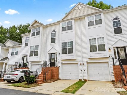 6411 Royal Celadon Way sold home in Avalon At Mallard Creek, Charlotte, NC