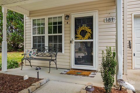 181 Farington Circle sold home in Stafford Hills, Fletcher, NC
