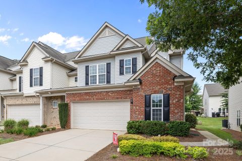 5820 Glassport Lane
