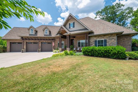2082 Upper Meadow Road sold home in Cline Farm, Lincolnton, NC