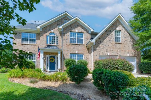 2205 Harding Place sold home in Shiloh Trace, Indian Trail, NC