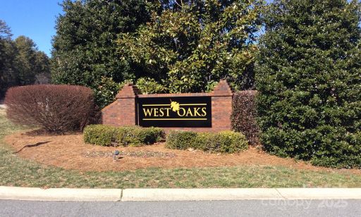 5450 S Oakmont Street sold home in West Oaks, Kannapolis, NC