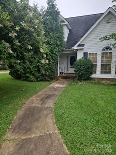 106 Lenox Lane sold home in Melrose Place, Monroe, NC