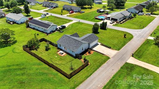 2244 Clearwater Lane sold home in Glencroft, Newton, NC