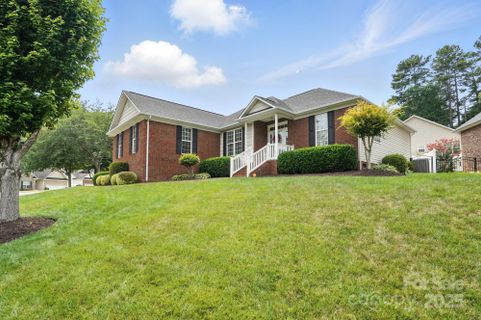 2300 Wednesbury Court sold home in Salem Creek, Kannapolis, NC