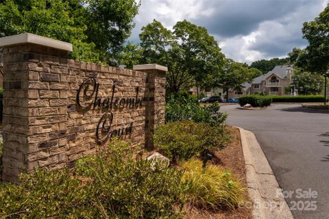 5007 Sharon Road sold home in Chalcombe Court, Charlotte, NC