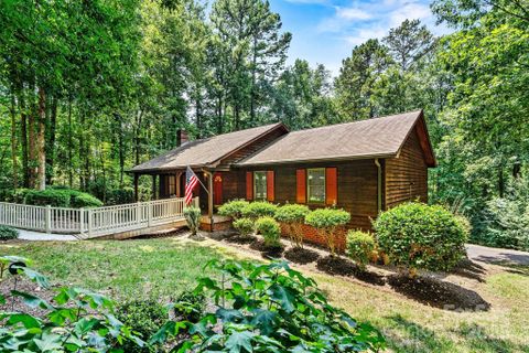 1408 Kensington Circle sold home in Nottingham Estates, Newton, NC