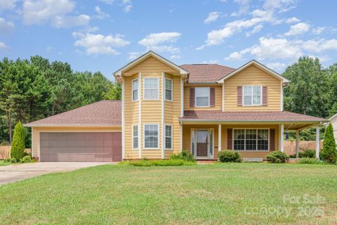9819 Edwards Place sold home in Bainbridge, Mint Hill, NC