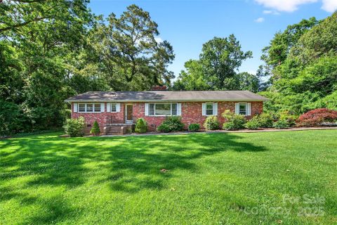3135 Charlyne Drive sold home in Grimesdale, Hendersonville, NC